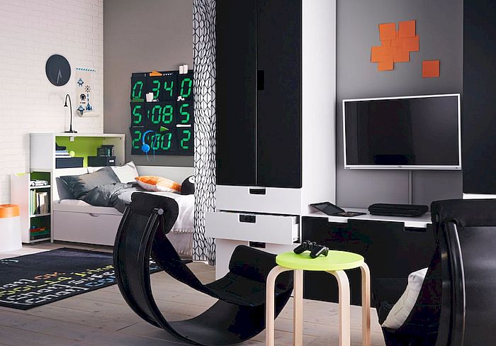 Modèle Flaksig à l'intérieur d'un adolescent